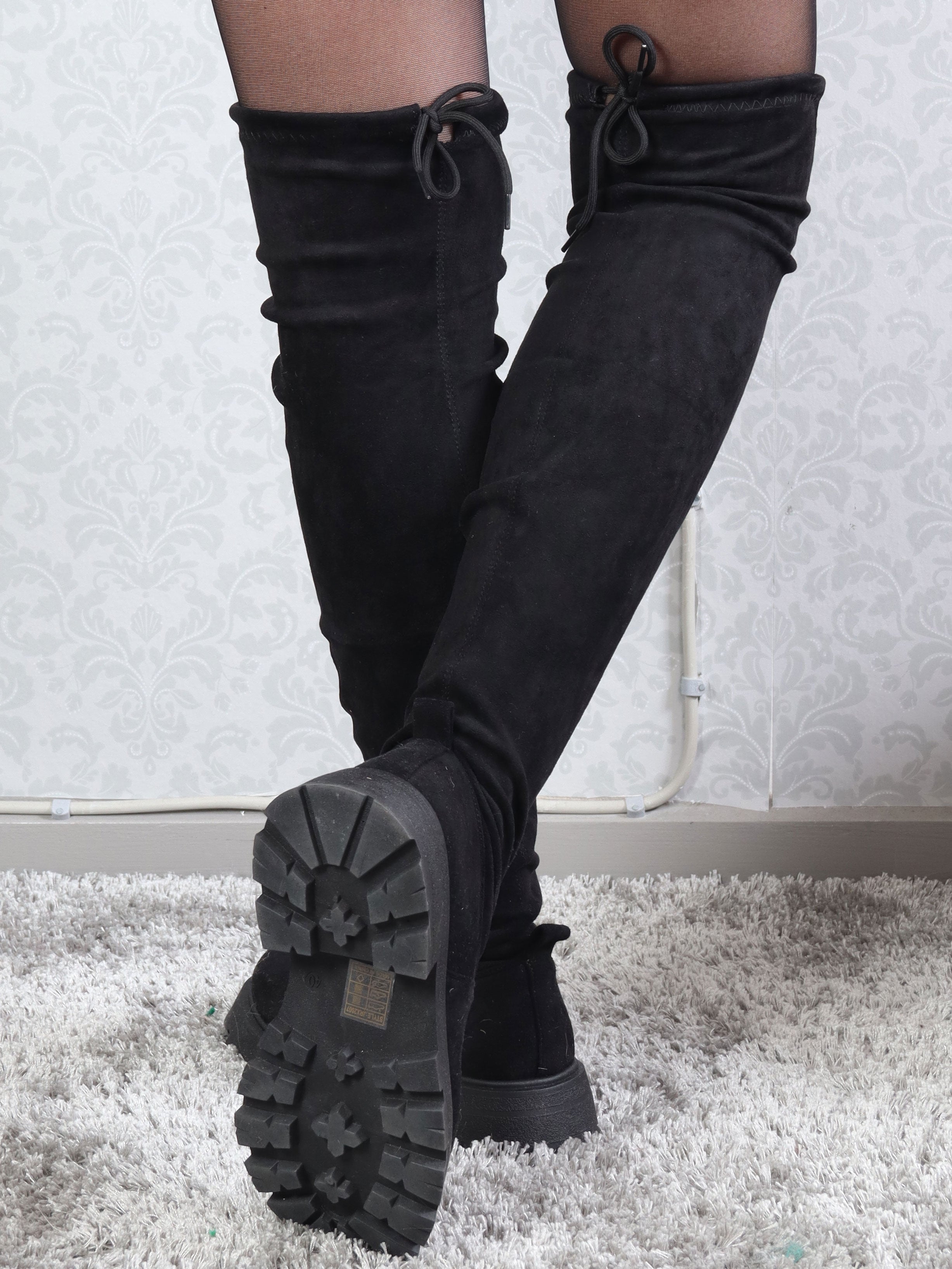 Nicka - Overknee støvler i ruskindslook